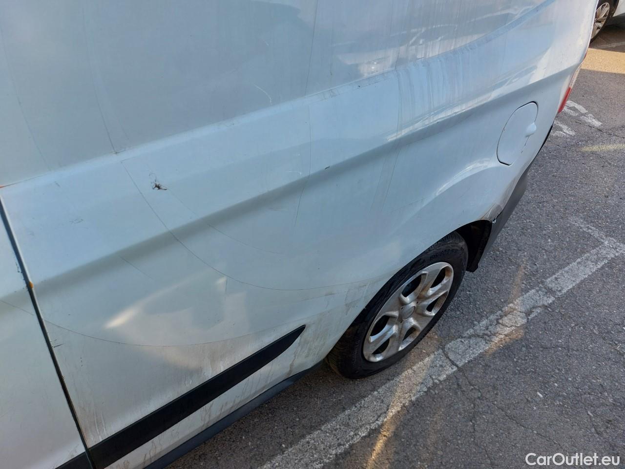  Ford  Transit FORD  Courier/2014/4P/furgón der.turis Van 1.5 TDCi 56kW Trend #10