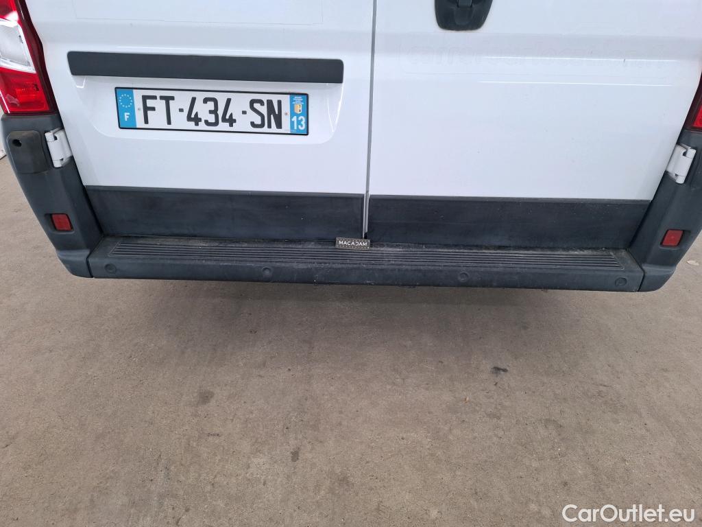  Fiat  Ducato FIAT  2014 4P Fourgon tôlé 3.0 M H2 2.3 Multijet 120 Pack Pro Nav #13