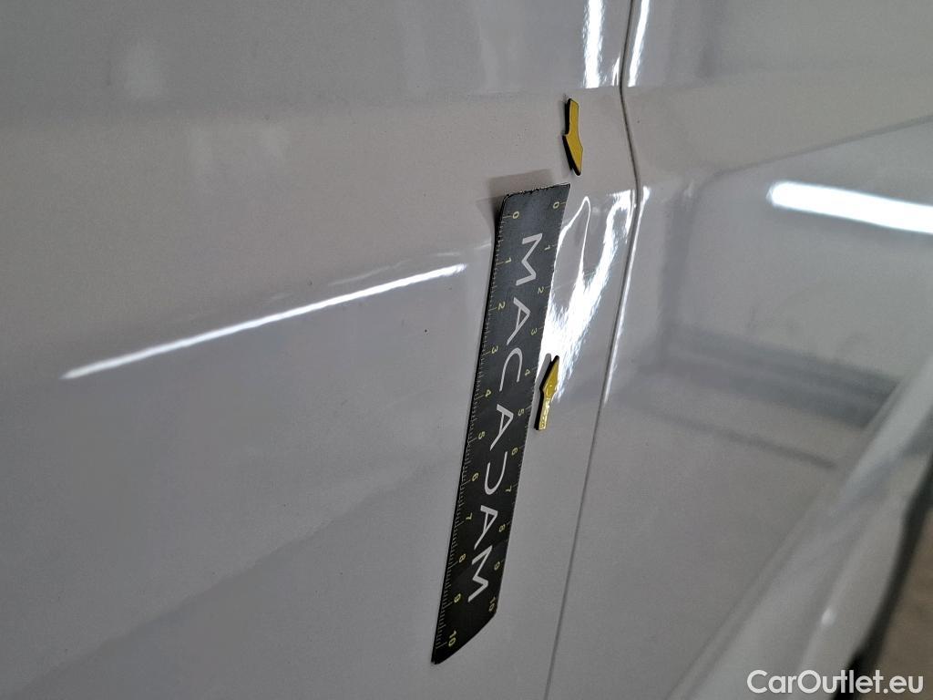  Fiat  Ducato FIAT  2014 4P Fourgon tôlé 3.0 M H2 2.3 Multijet 120 Pack Pro Nav #39