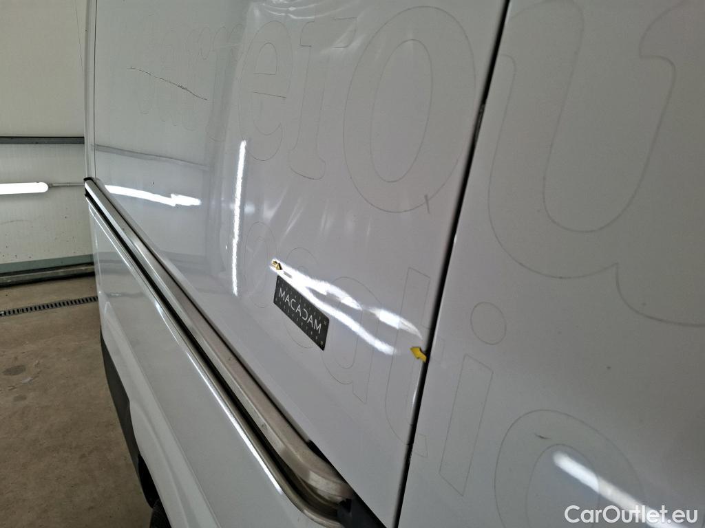  Fiat  Ducato FIAT  2014 4P Fourgon tôlé 3.0 M H2 2.3 Multijet 120 Pack Pro Nav #5