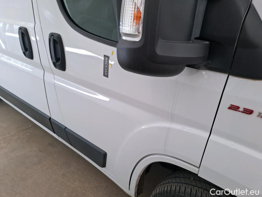  Fiat  Ducato FIAT  2014 4P Fourgon tôlé 3.0 M H2 2.3 Multijet 120 Pack Pro Nav #24