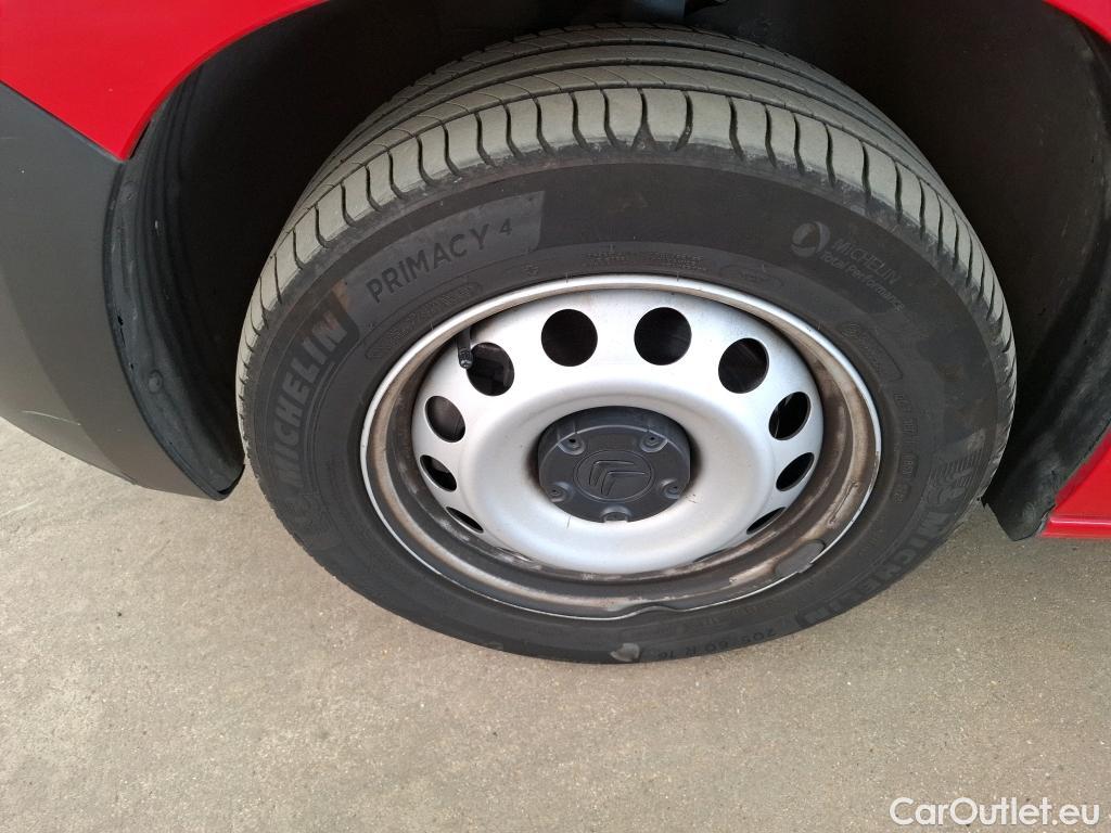  Citroen  Berlingo  Fourgon Driver M 650 1.2 PureTech 130CV BVA8 E6d #5