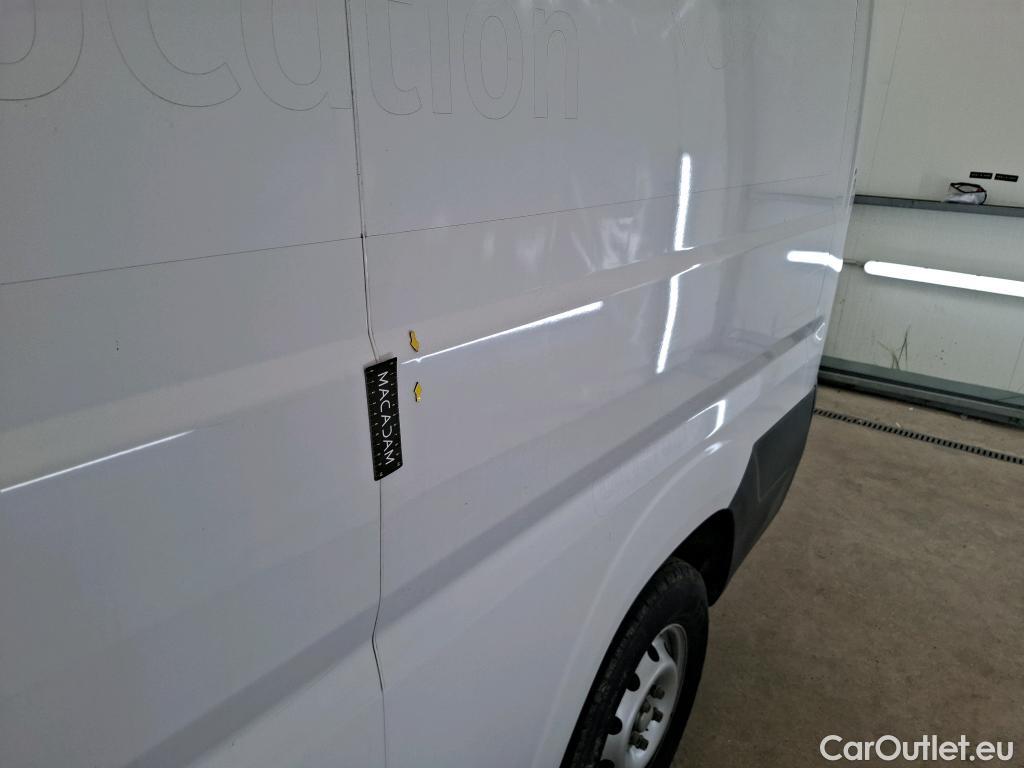  Fiat  Ducato FIAT  2014 4P Fourgon tôlé 3.0 M H2 2.3 Multijet 120 Pack Pro Nav #41