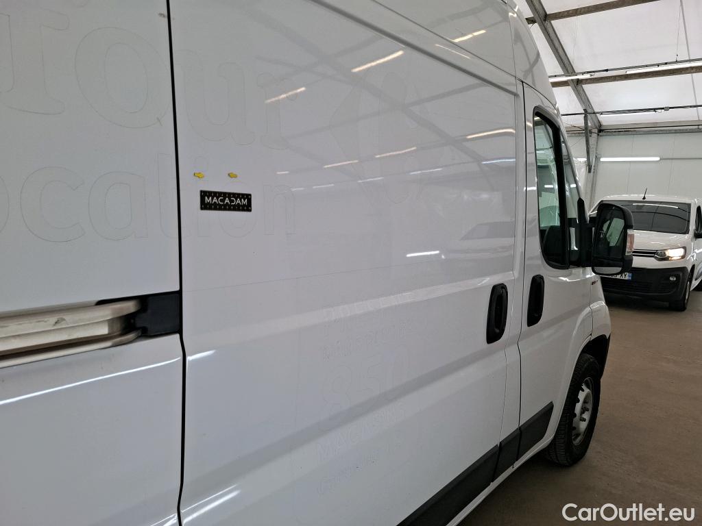 Fiat  Ducato FIAT  2014 4P Fourgon tôlé 3.0 M H2 2.3 Multijet 120 Pack Pro Nav #22