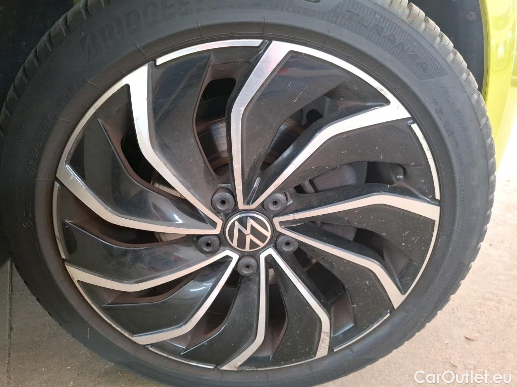  Volkswagen  Golf  VOLKSWAGEN / 2020 / 5P / Berline 1.0 TSI OPF 110 BVM6 Life Busi 1st #25