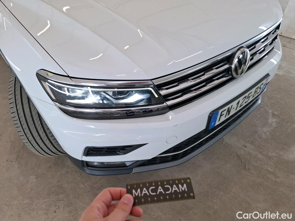  Volkswagen  Tiguan VOLKSWAGEN  / 2016 / 5P / SUV 2.0 TDI 190 DSG7 Carat Exclusive 4Motion #17