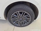  Lancia  Ypsilon LANCIA  ECOCHIC / 2015 / 5P / BERLINA 1.0 70CV FIREFLY HYBRID SeS GOLD #17