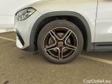 Mercedes  GLA MERCEDES-BENZ  / 2020 / 5P / CROSSOVER  180 AUTOMATIC PREMIUM #17