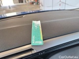  Peugeot  308 PEUGEOT  / 2021 / 5P / BERLINA ACTIVE PACK BLUEHDI 130 SeS #100