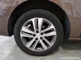  Peugeot  Expert PEUGEOT TRAVELLER / 2016 / 5P / MONOVOLUME BLUEHDI 180 SeS EAT8 ALLURE STANDARD #114