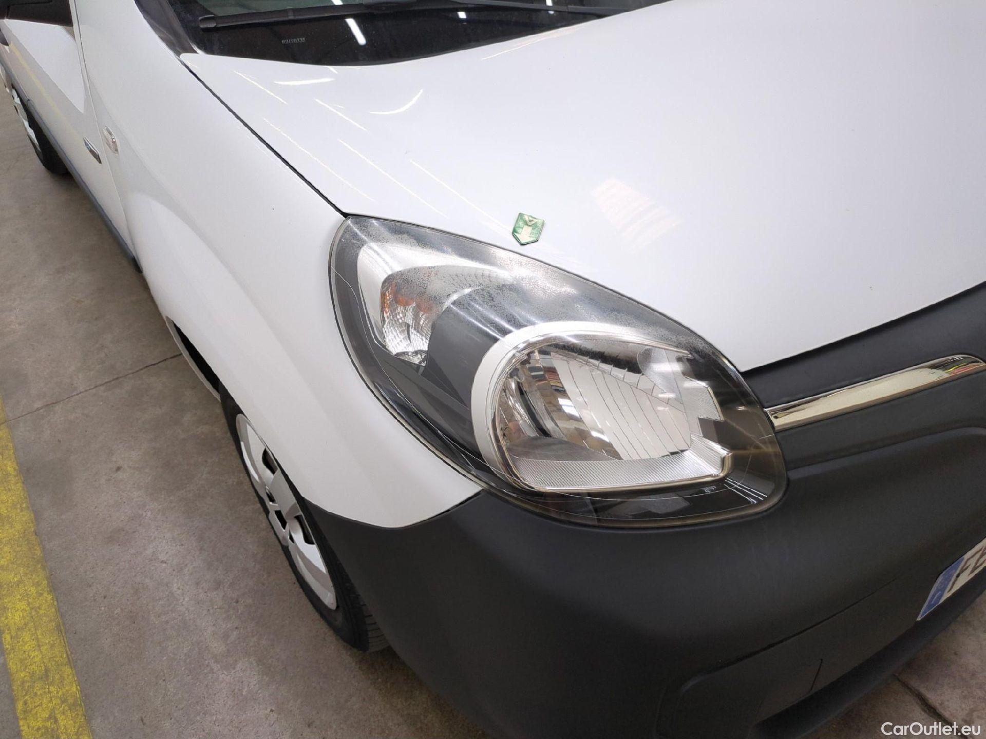  Renault  Kangoo  Express VU 3p Fourgonnette Z.E. 33 Grand Confort / CONTRAT DE BATTERIE #7