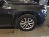  Volkswagen  Passat Variant 2.0 TDI SCR DSG Business Automatic Diesel  41 #34