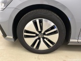  Volkswagen  Passat Variant 1.4 TSI Plug-In-Hybrid DSG GTE Auto / Manual mode Petrol/Electric  42 #10
