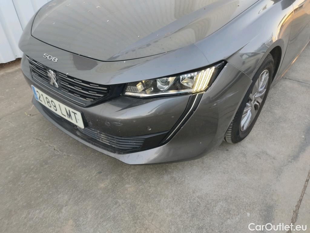  Peugeot  508 PEUGEOT  / 2018 / 5P / berlina con portón  5P Business Line BlueHDi 130 EAT8 (AC) #19