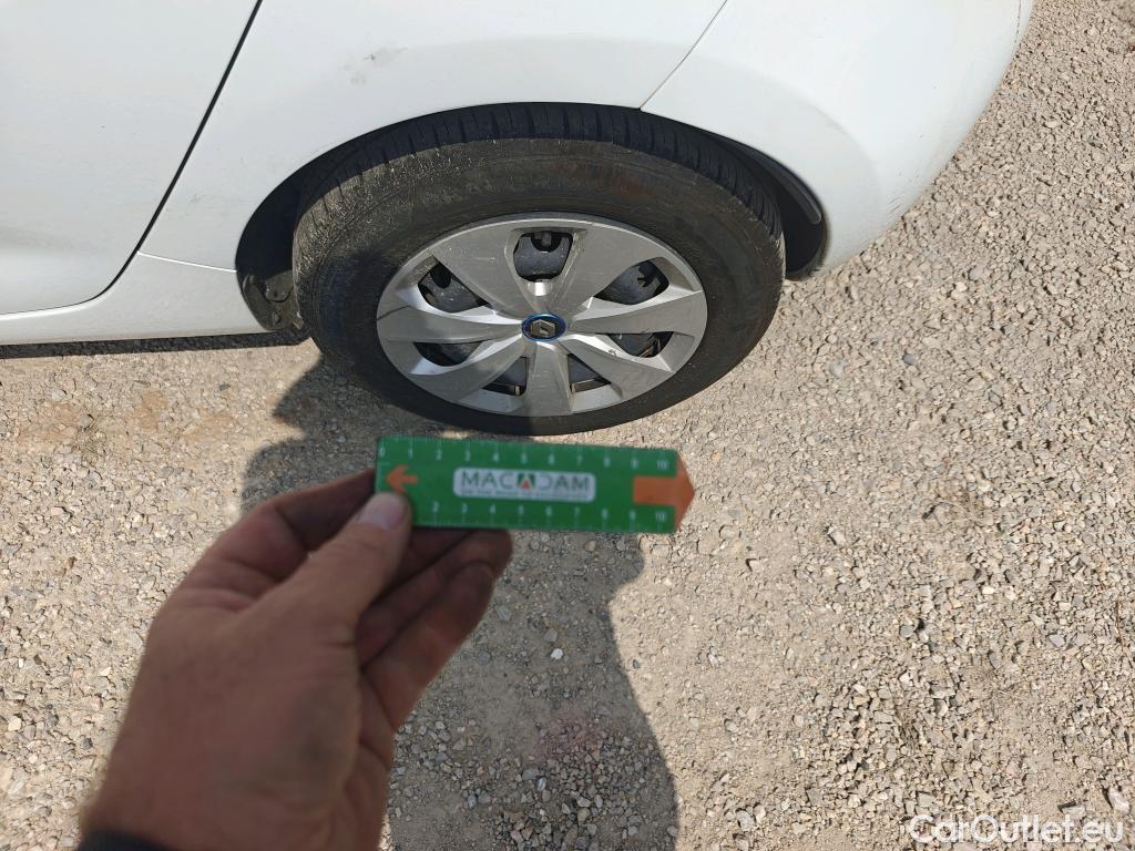  Renault  Zoe  Life 41kWh #47