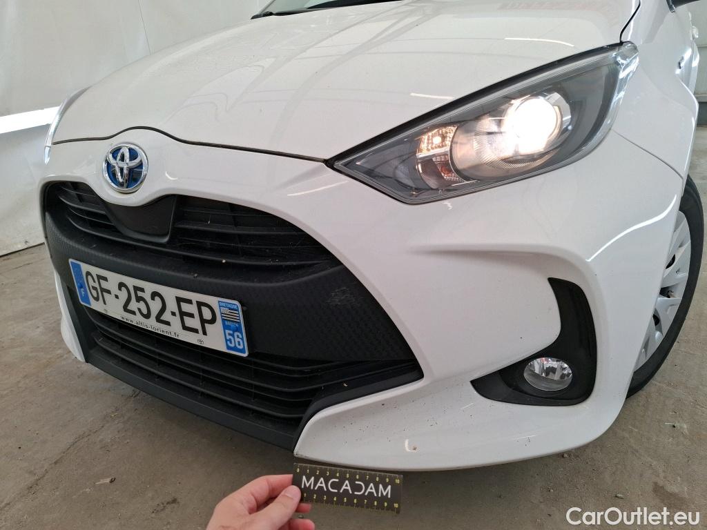  Toyota  Yaris TOYOTA  Hybride / 2019 / 5P / Berline Hybride 116h Dynamic Business Stage Acad #8