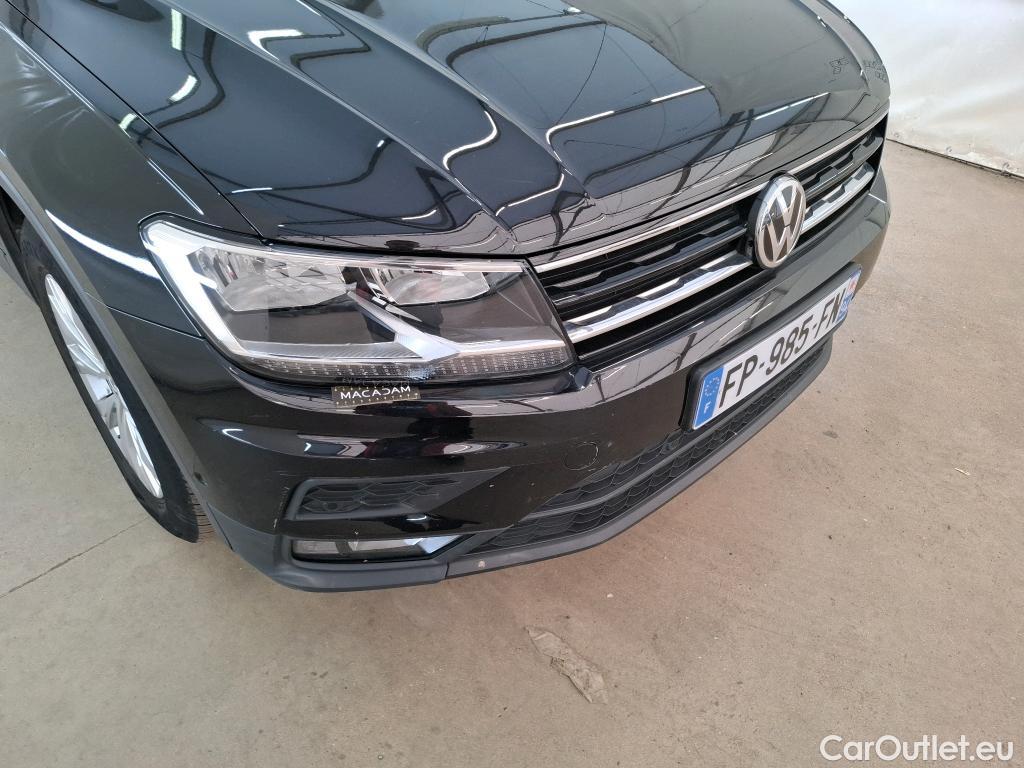  Volkswagen  Tiguan VOLKSWAGEN  / 2016 / 5P / SUV 1.5 TSI 150 EVO BMV6 Confortline #52