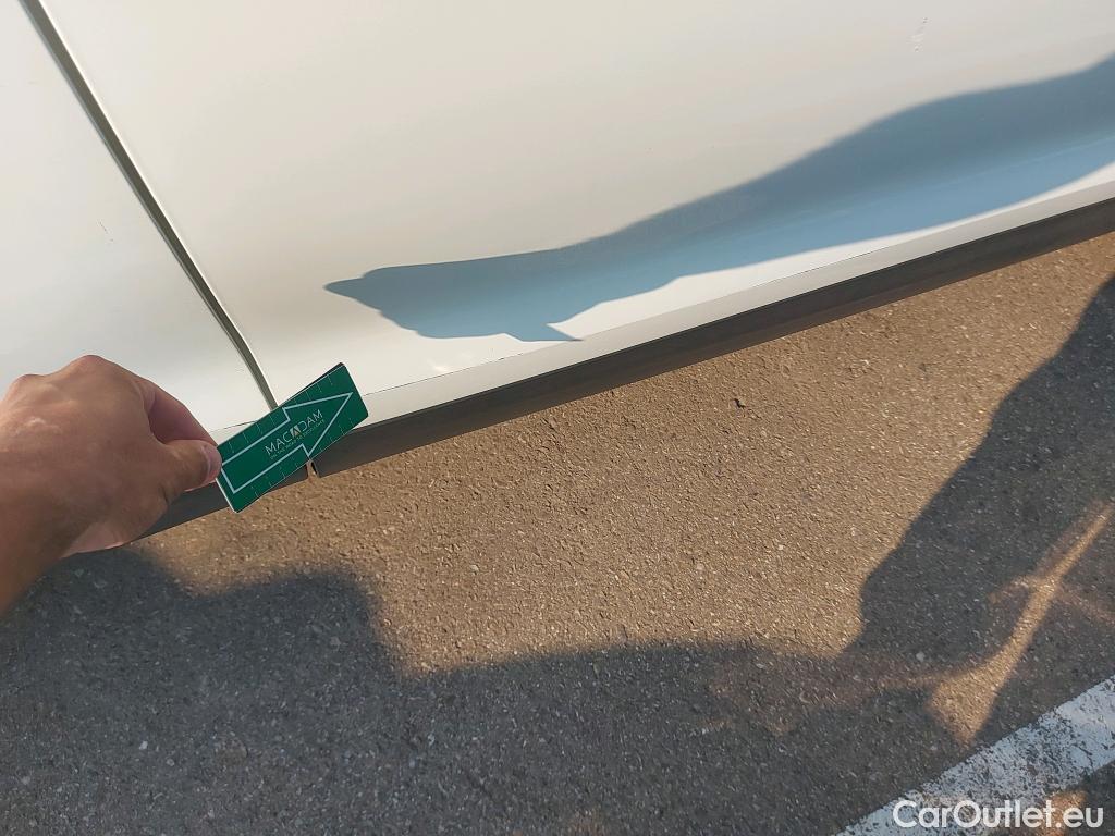  Nissan  Qashqai NISSAN  / 2017 / 5P / todoterreno DIG-T 103 kW (140 CV) E6D N-CONNECTA #2