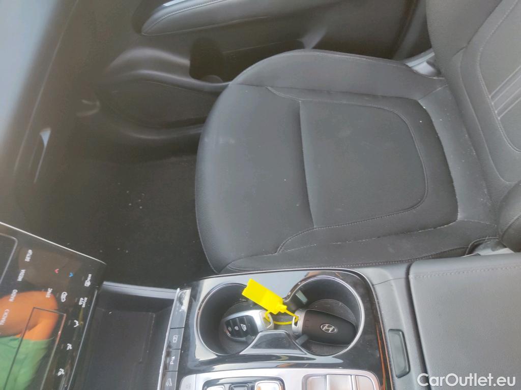  Hyundai  Tucson HYUNDAI  / 2020 / 5P / todoterreno 1.6 TGDI PHEV 195kW Tecno Sky Auto 4x4 #6