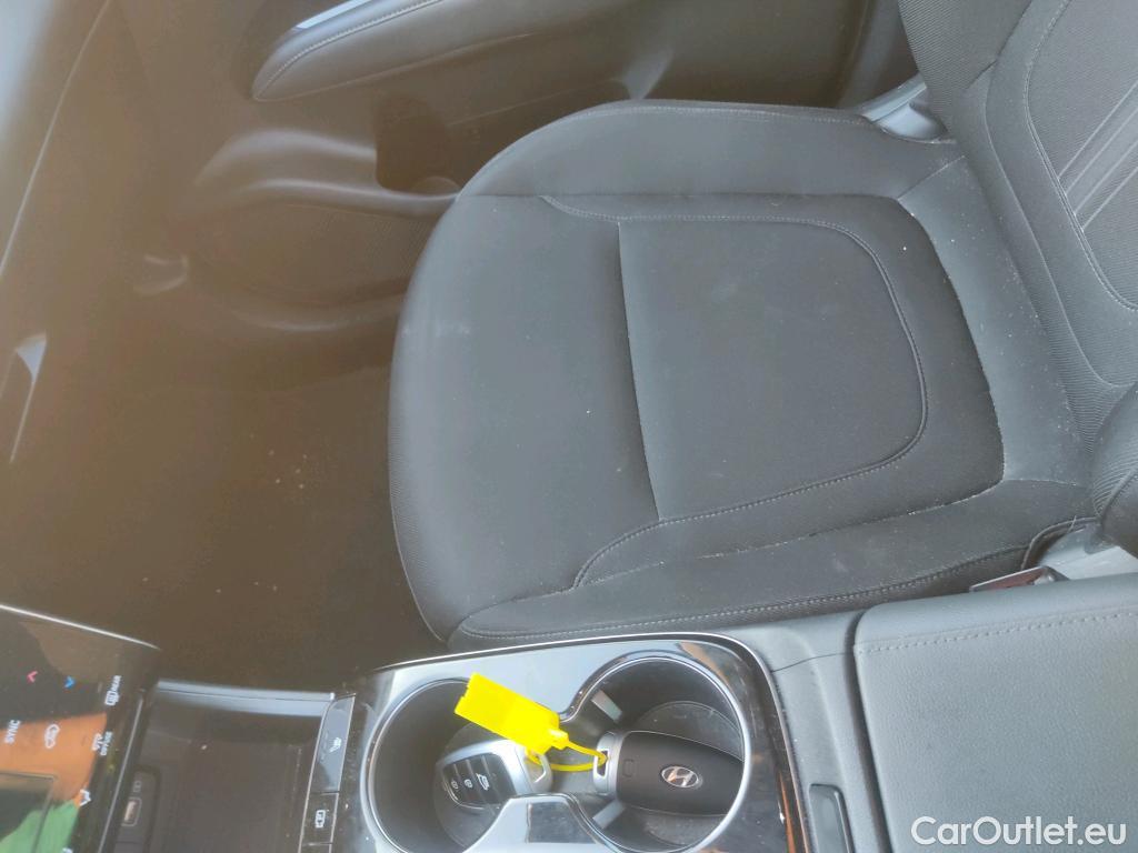  Hyundai  Tucson HYUNDAI  / 2020 / 5P / todoterreno 1.6 TGDI PHEV 195kW Tecno Sky Auto 4x4 #2