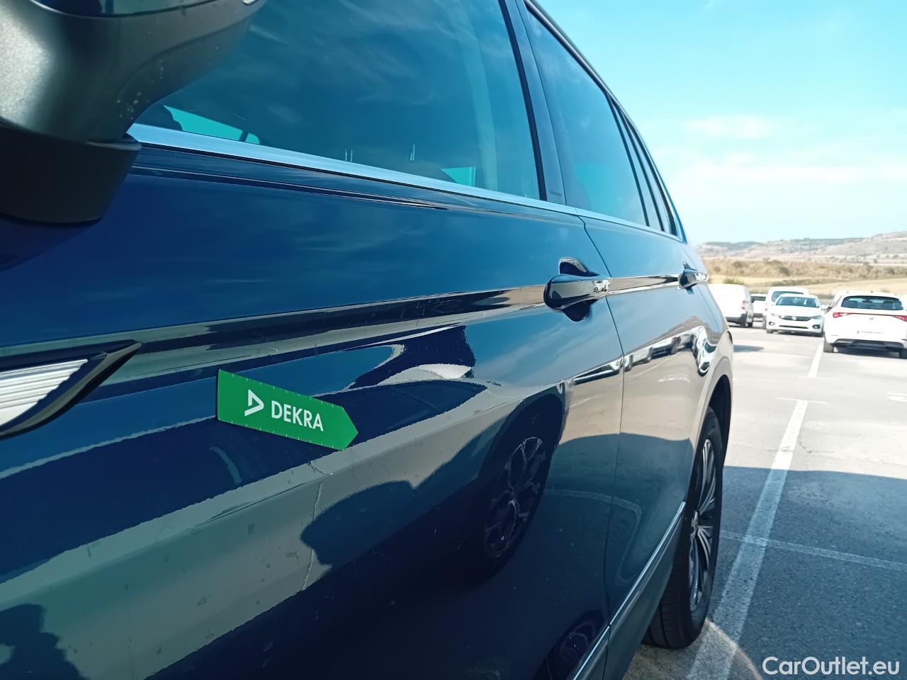  Volkswagen  Tiguan  Life 2.0 TDI 150CV AT7 E6d #10