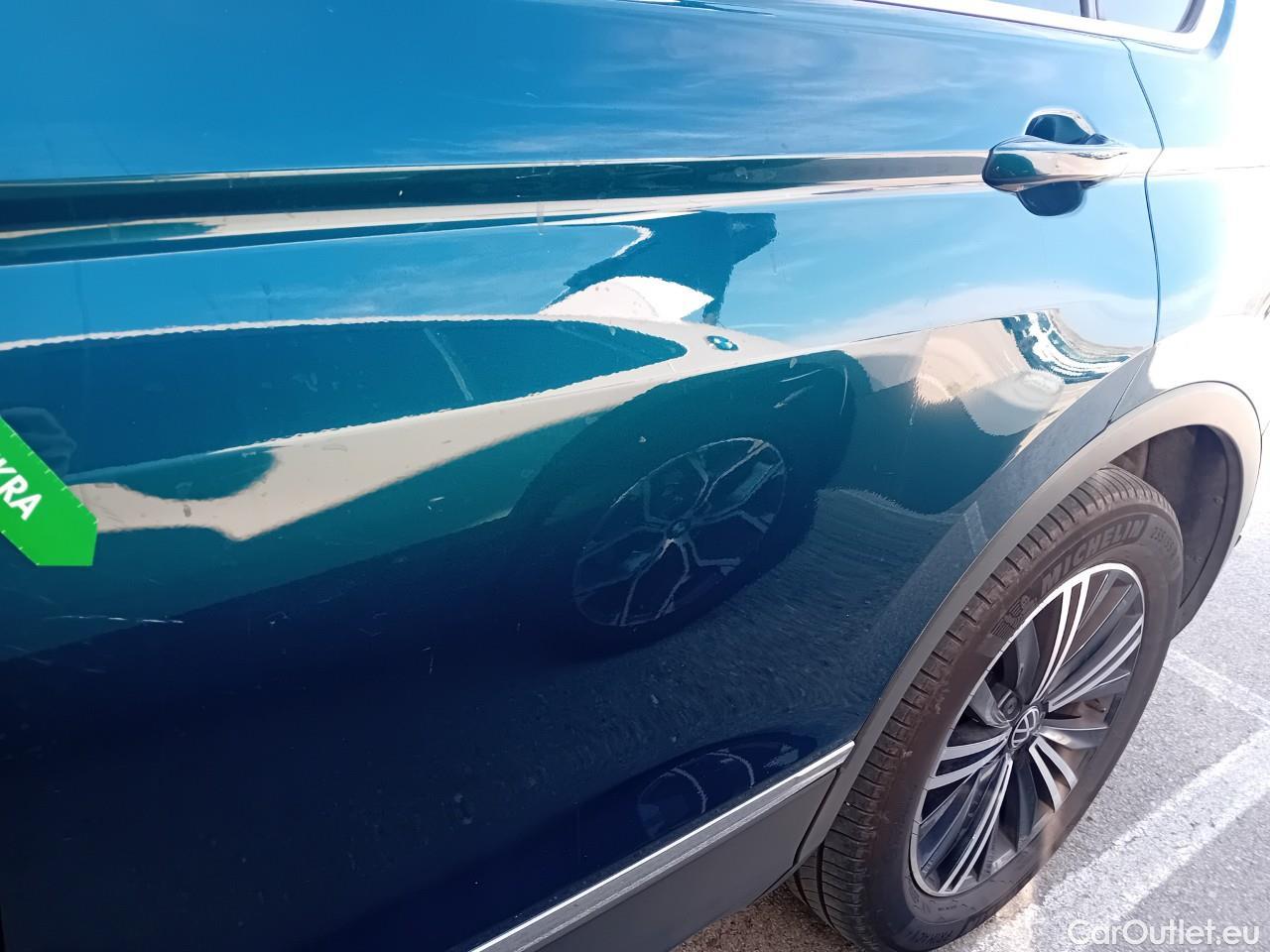  Volkswagen  Tiguan  Life 2.0 TDI 150CV AT7 E6d #11