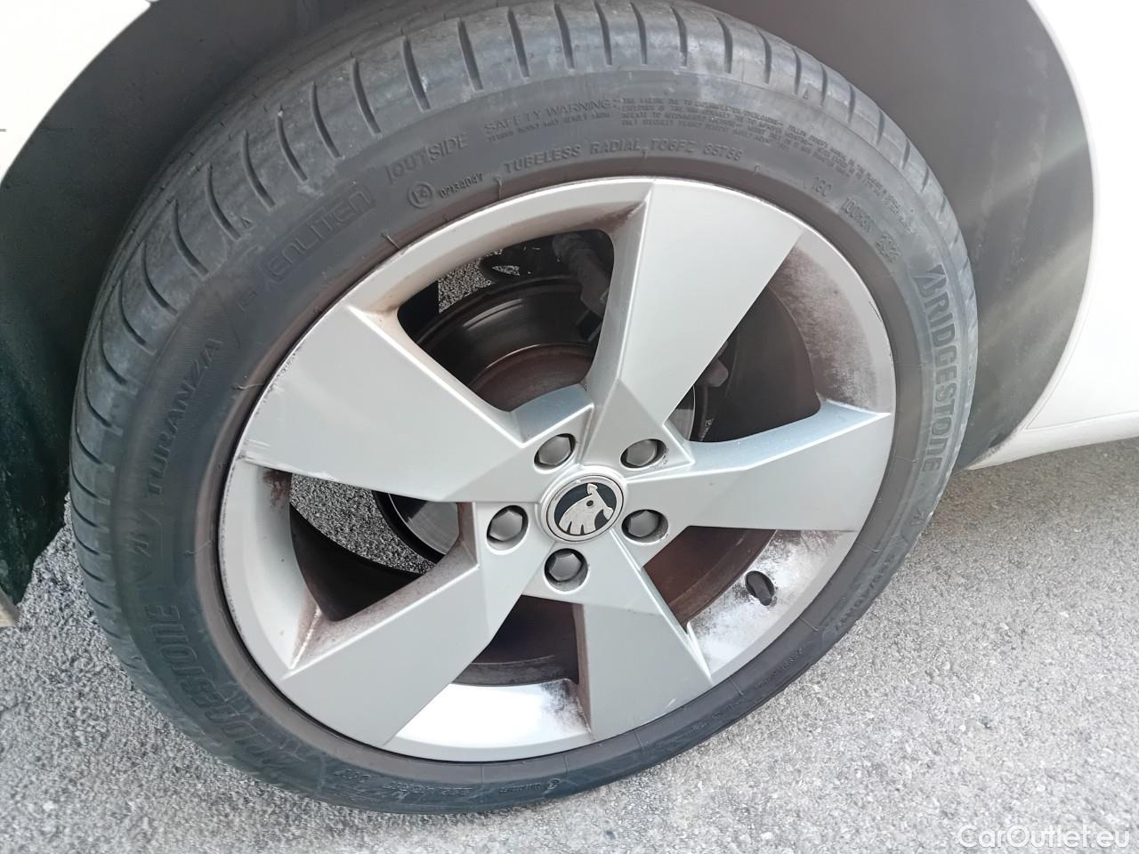  Skoda  Octavia  Combi Style 2.0 TDI 150CV MT6 E6dT #12