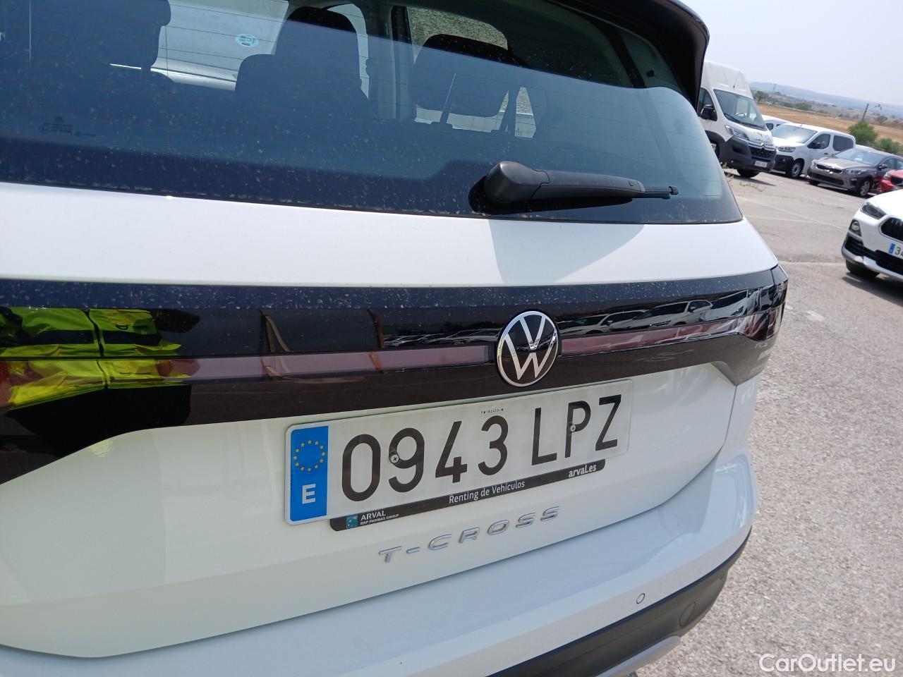  Volkswagen  T-CROSS  Advance 1.0 TSI 110CV AT7 E6d #16