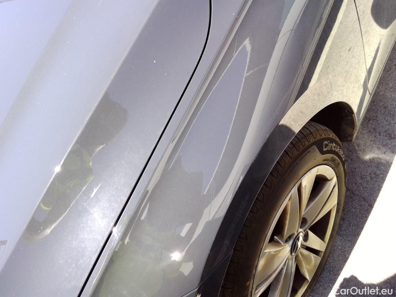  Volkswagen  Golf  VIII Berlina 2.0 TDI 115CV MT6 E6d #11