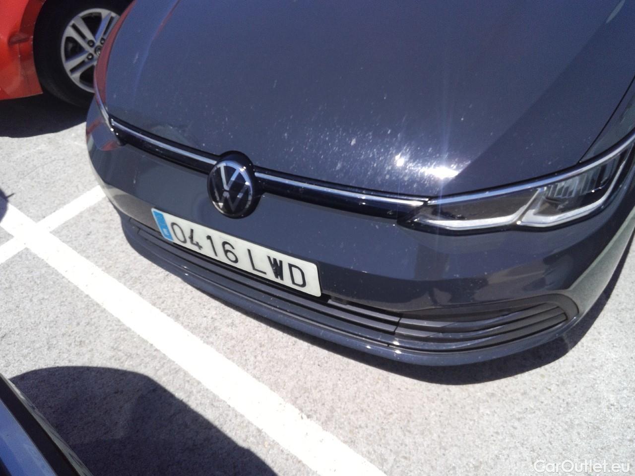  Volkswagen  Golf  VIII Berlina 2.0 TDI 115CV MT6 E6d #8