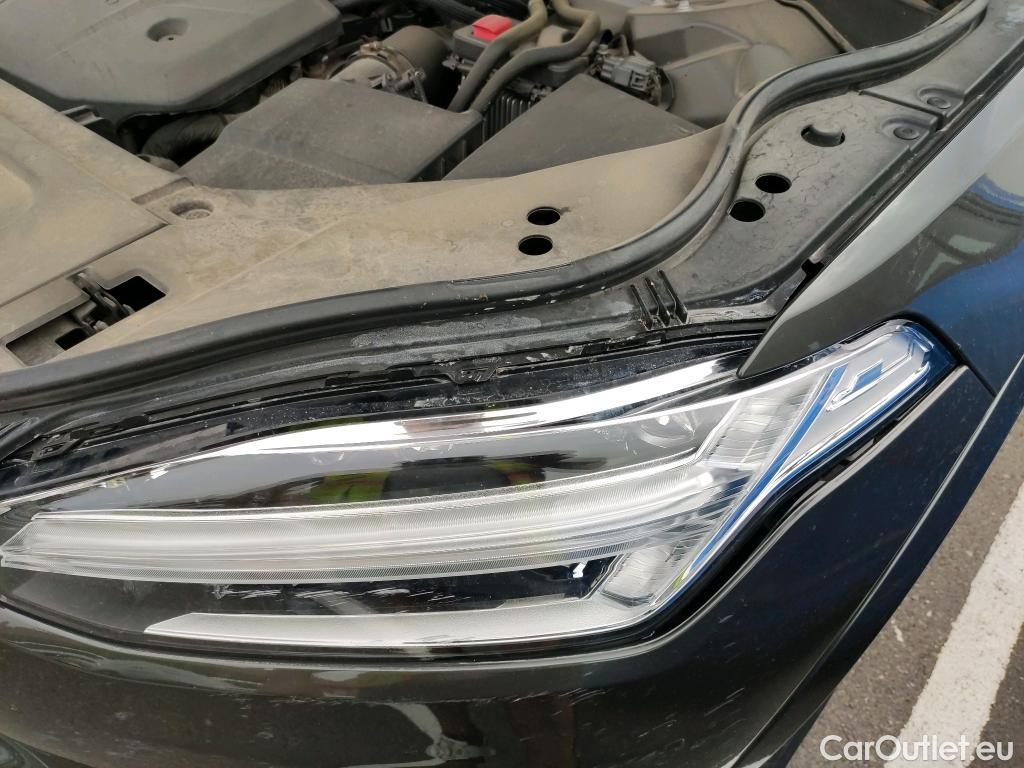  Volvo  XC90  Business Plus AWD 2.0 B5 235CV AT8 E6dT #2