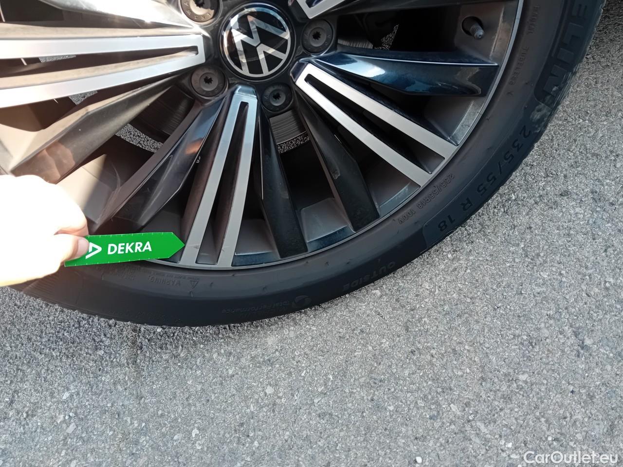  Volkswagen  Tiguan  Life 2.0 TDI 150CV AT7 E6d #26