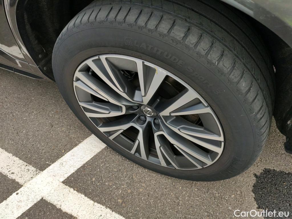  Volvo  XC90  Business Plus AWD 2.0 B5 235CV AT8 E6dT #3
