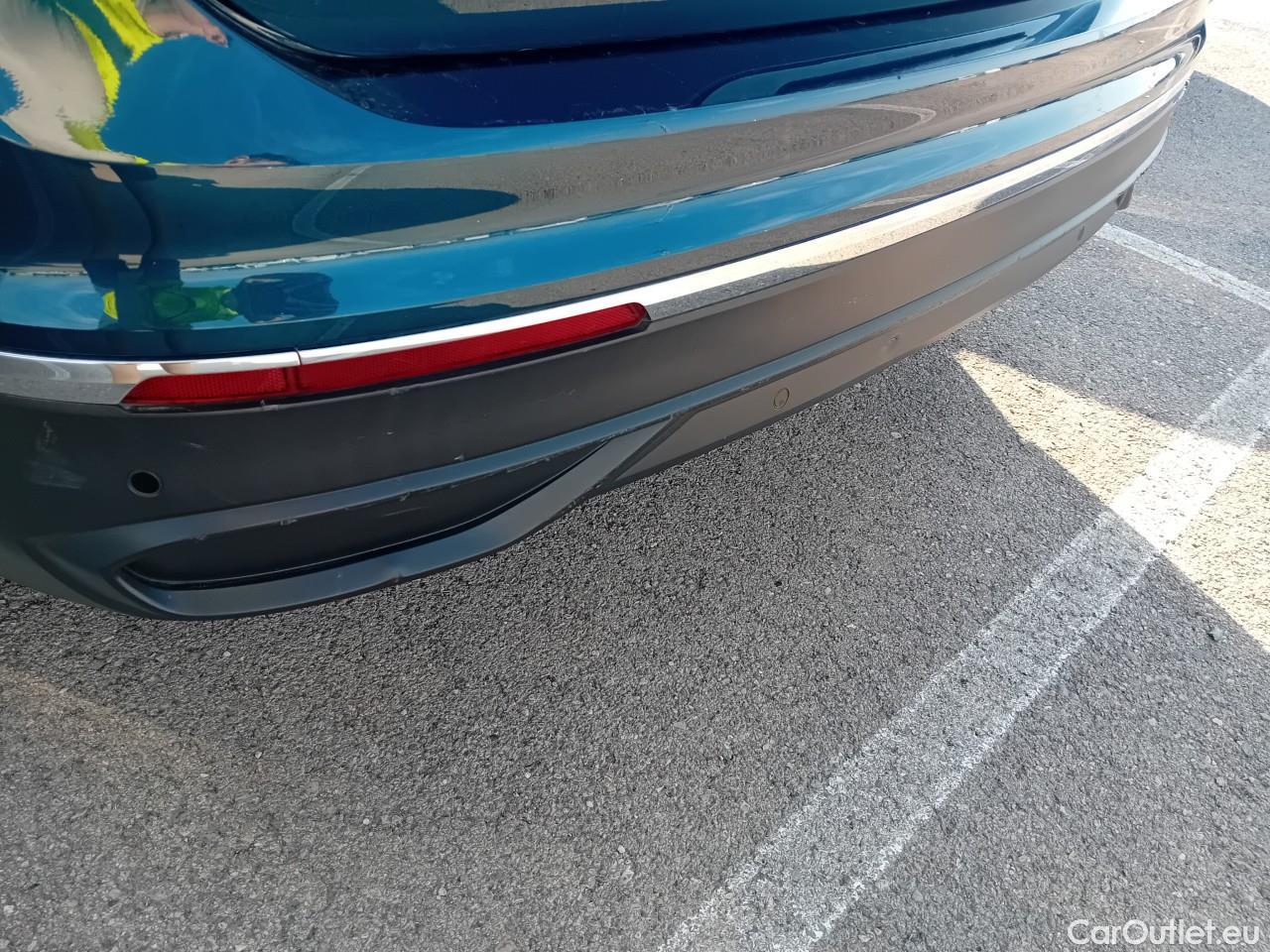  Volkswagen  Tiguan  Life 2.0 TDI 150CV AT7 E6d #14