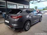  Alfa Romeo   STELVIO ALFA ROMEO / 2017 / 5P / SUV 2.2 TURBO DIESEL 190CV BUSINESS AT8 Q4 #2