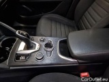  Alfa Romeo   STELVIO ALFA ROMEO / 2017 / 5P / SUV 2.2 TURBO DIESEL 190CV BUSINESS AT8 RWD #93