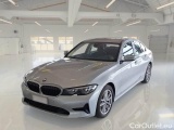  Bmw  Serie 3 BMW  / 2018 / 4P / BERLINA 318D 48V BUSINESS ADVANTAGE AUTO 