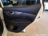  Nissan  Qashqai NISSAN  / 2017 / 5P / CROSSOVER 1.6 DCI 130 4WD N-CONNECTA #111