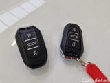 Peugeot  308 PEUGEOT  / 2021 / 5P / BERLINA ACTIVE PACK BLUEHDI 130 SeS #43