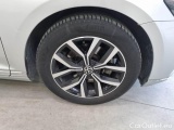  Volkswagen  Passat VOLKSWAGEN  / 2019 / 5P / STATION WAGON VAR. 2.0 TDI SCR EVO 110KW EXECUTIVE DSG #17