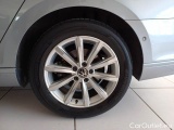  Volkswagen  Passat VOLKSWAGEN  / 2019 / 5P / STATION WAGON VAR. 2.0TDI SCR EVO 90KW BUSINESS DSG #19
