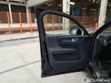 Volvo  XC 40 VOLVO XC40 / 2017 / 5P / SUV D3 GEARTRONIC BUSINESS #133