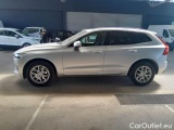 Volvo  XC60 VOLVO  / 2017 / 5P / SUV B4 D AWD AUTOMATICO MOMENTUM PRO #8