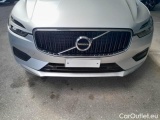  Volvo  XC60 VOLVO  / 2017 / 5P / SUV B4 D AWD AUTOMATICO MOMENTUM PRO #22