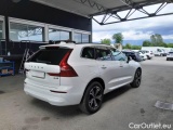  Volvo  XC60 VOLVO  / 2021 / 5P / SUV B4 D AWD AUTOMATICO MOMENTUM PRO #2