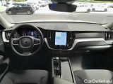  Volvo  XC60 VOLVO  / 2021 / 5P / SUV B4 D AWD AUTOMATICO MOMENTUM PRO #3