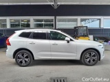  Volvo  XC60 VOLVO  / 2021 / 5P / SUV B4 D AWD AUTOMATICO MOMENTUM PRO #7