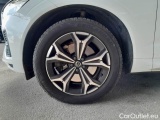  Volvo  XC60 VOLVO  / 2021 / 5P / SUV B4 D AWD AUTOMATICO MOMENTUM PRO #18