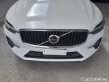  Volvo  XC60 VOLVO  / 2021 / 5P / SUV B4 D AWD AUTOMATICO MOMENTUM PRO #22