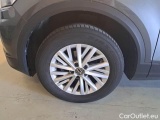  Volkswagen  T-ROC VOLKSWAGEN  / 2017 / 5P / SUV 1.5 TSI ACT BUSINESS DSG #63